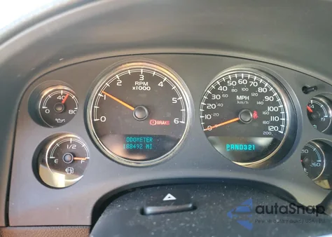 2008 Chevrolet Suburban K1500 Ls z USA, uszkodzony, nr VIN 3GNFK16388G198756